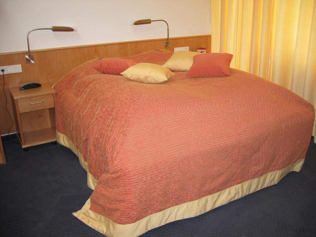Hotel-Restaurant Anne-Sophie Künzelsau Pokoj fotografie
